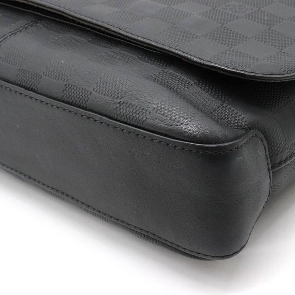 Louis Vuitton District PM Shoulder Bag Damier Infini Onyx Black - Picture 3 of 8